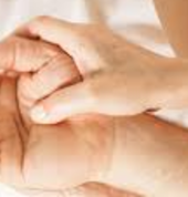 Cesura - Massage and Light Therapy for urban women Te Aro (6011) Traditional Massage 10_small