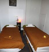 We have two single massage rooms and a twin-tabled massage room for couples & friends.