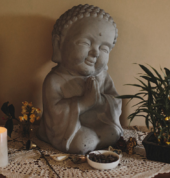 If you are in the Christchurch area Breathe Relax Reflexology can come to you. Whether it be in a workplace, your home or a rest home we really believe that this service should be accessible to everyone. ​ You may wish to embrace the relaxation and soothi