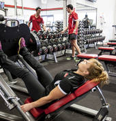 SnapFitness 247 Constellation Drive Mairangi Bay (0630) Weights Gyms 1_small