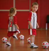 Little Kickers Howick and Manukau East Dannemora (2016) Running Coaches 2_small