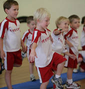 Little Kickers Howick and Manukau East Dannemora (2016) Running Coaches 6_small